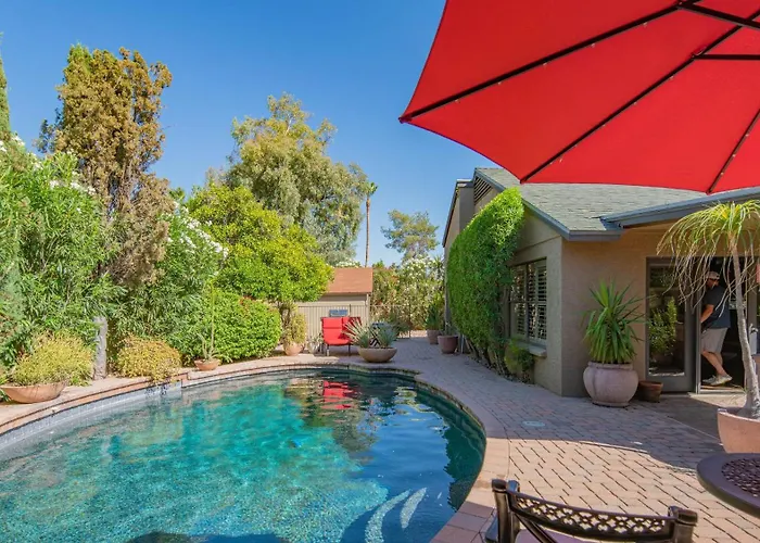Private Lush North Scottsdale Paradise