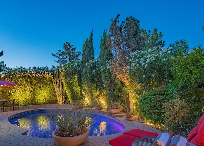 Private Lush North Scottsdale Paradise